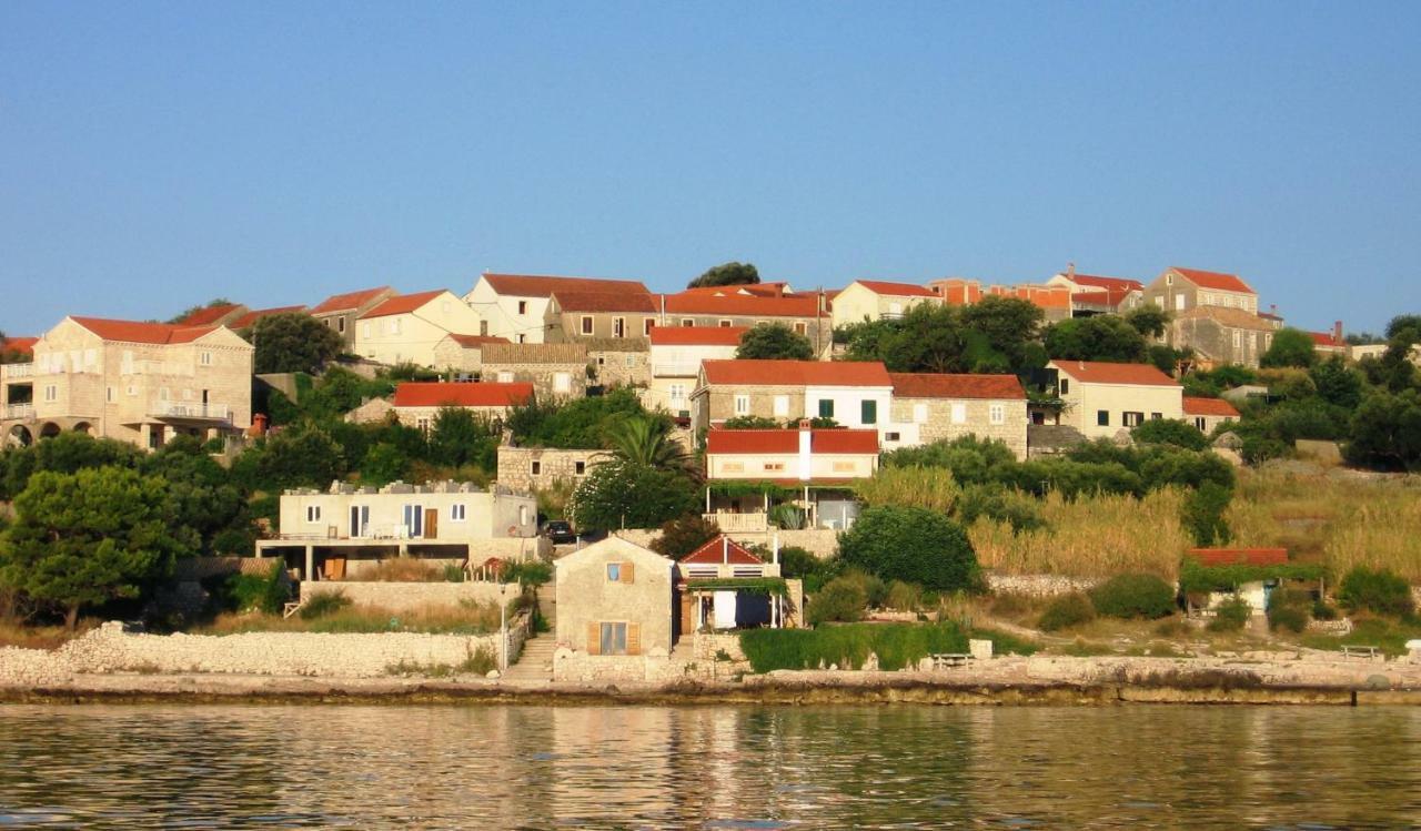 Apartments Duka Lumbarda Zewnętrze zdjęcie